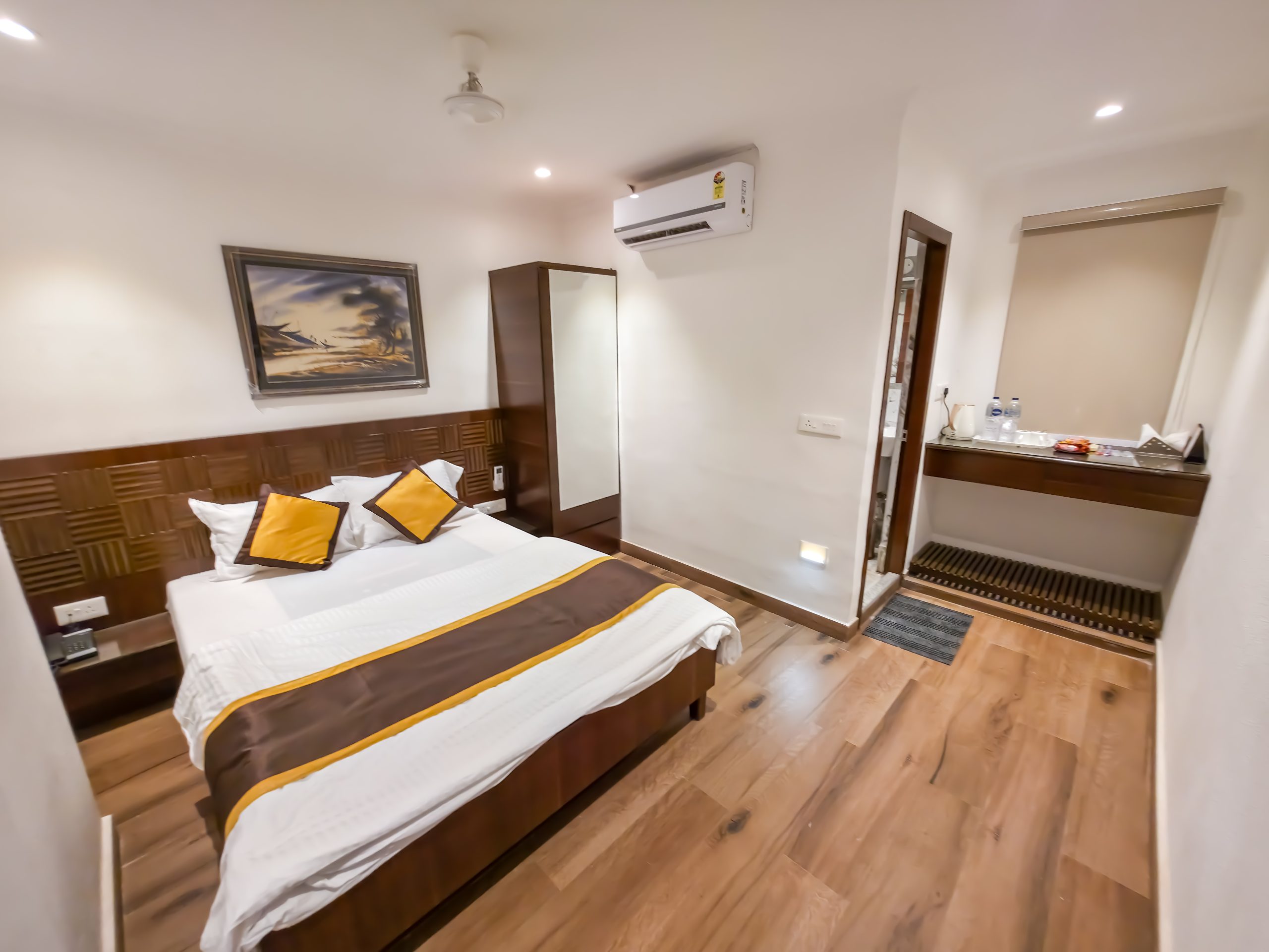 Deluxe City View room